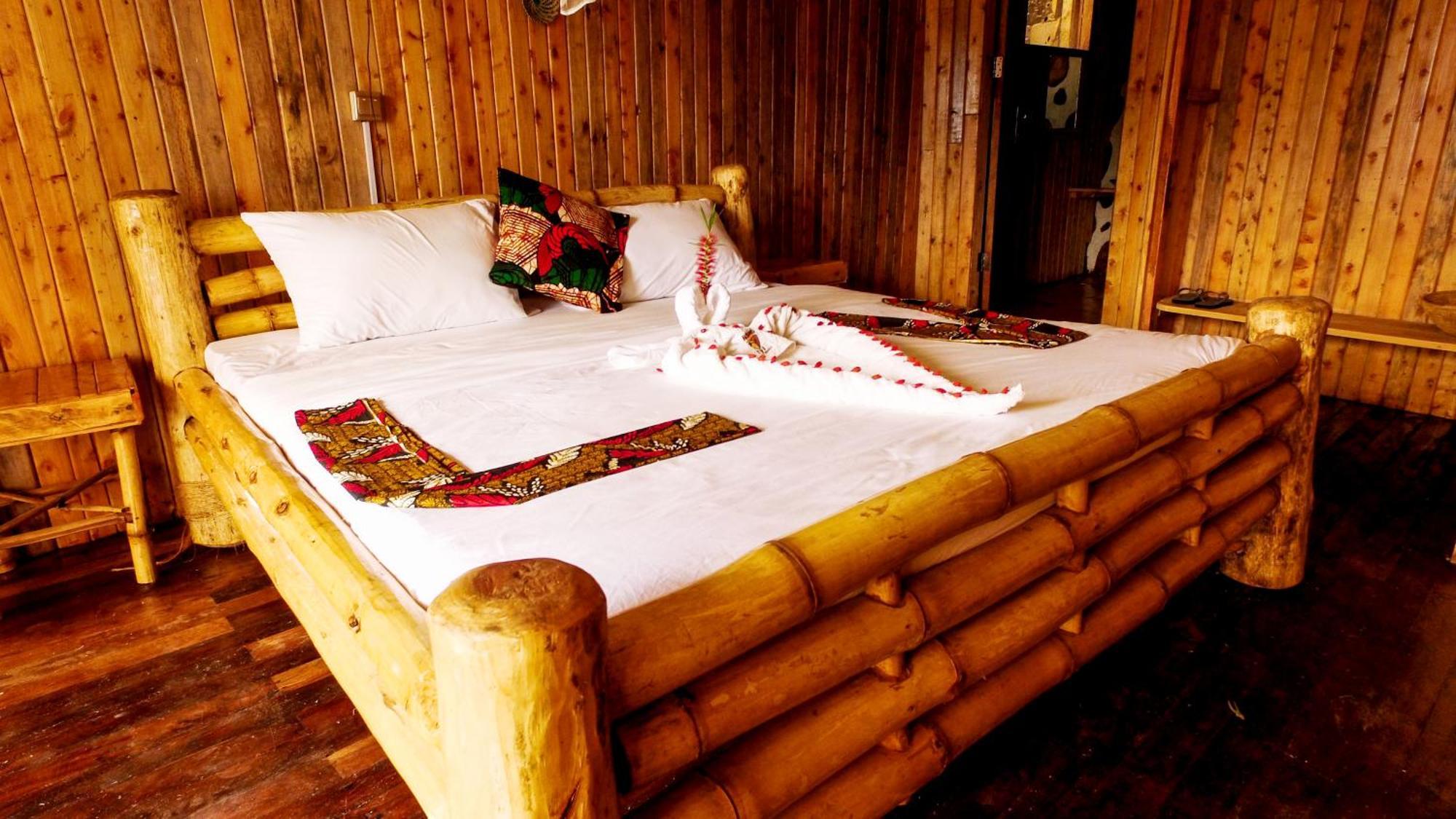 Hawk'S Eye Lodge Bunyonyi Kabale Rom bilde
