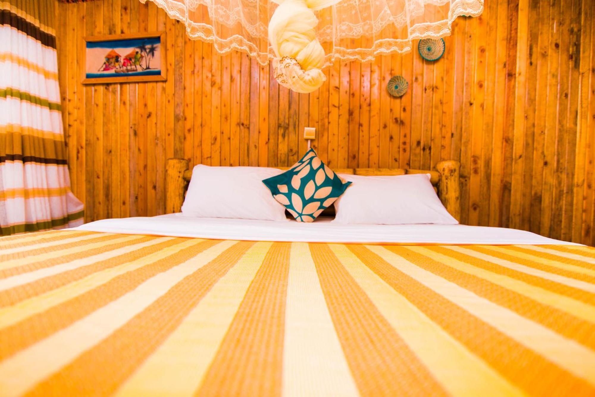 Hawk'S Eye Lodge Bunyonyi Kabale Rom bilde